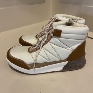 Lands End Snow Boots